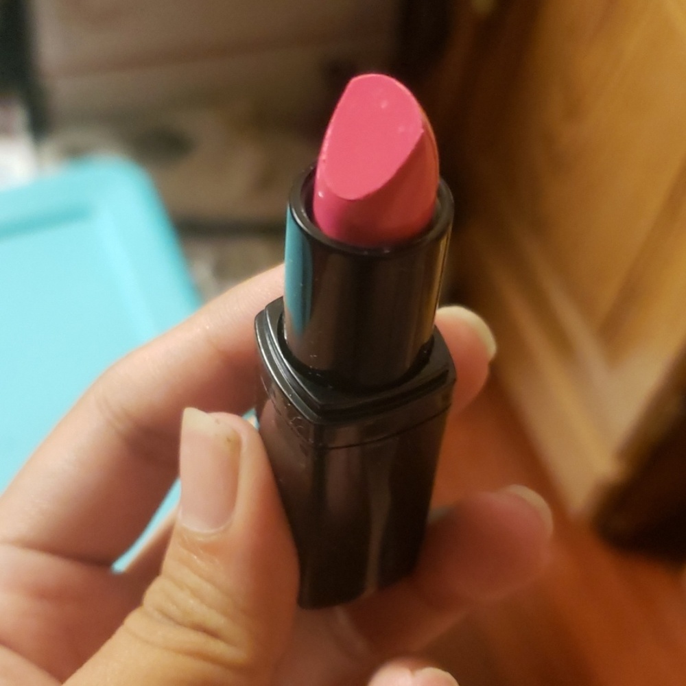 Matte Lipstick Bundle - Picture 3 of 8